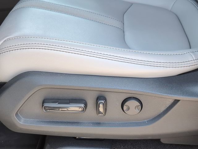 Used 2024 Honda Pilot Touring image 14