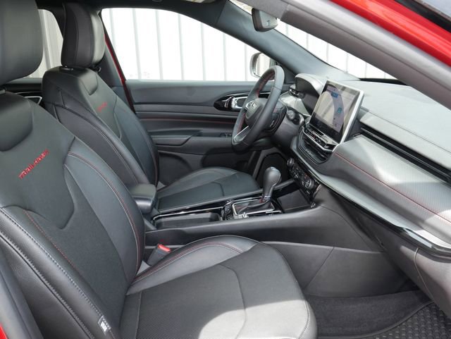 Used 2024 Jeep Compass Trailhawk w/ Trailhawk Elite Group AWD/4WD image 24