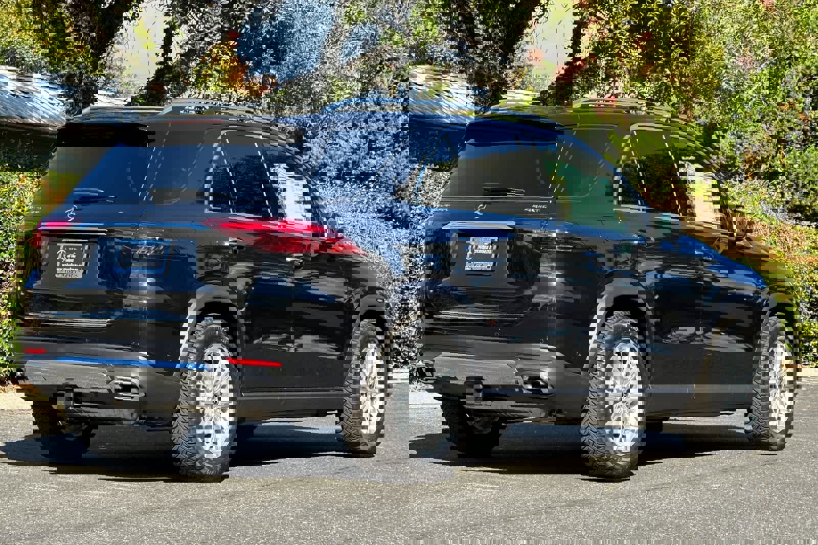 New 2026 Mercedes-Benz GLE 350 4MATIC image 3