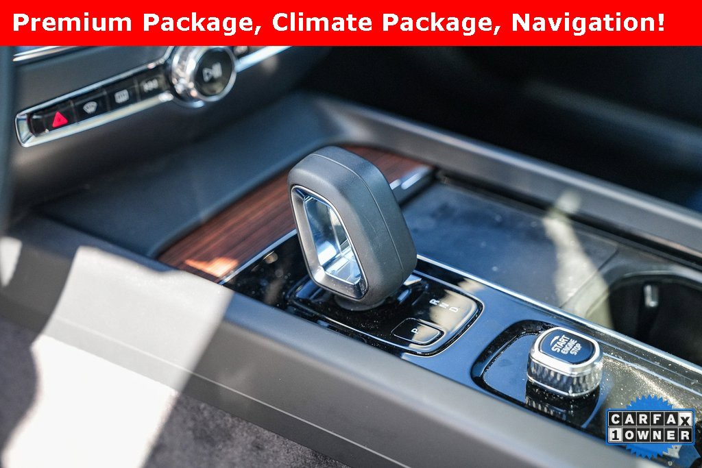 Used 2022 Volvo S60 B5 Momentum image 18