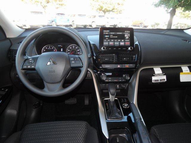 New 2026 Mitsubishi Eclipse Cross LE image 13