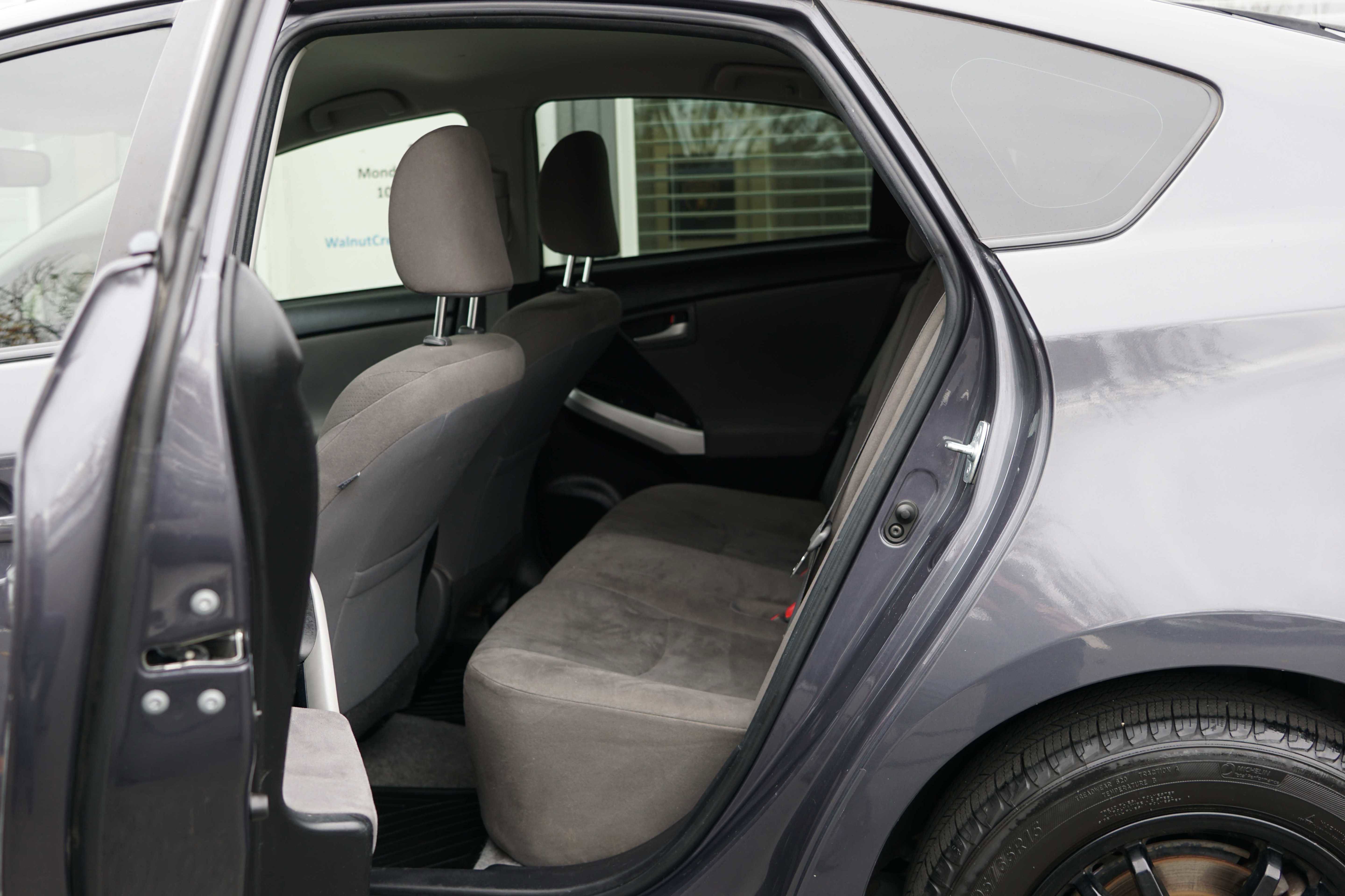 Used 2015 Toyota Prius Two image 30