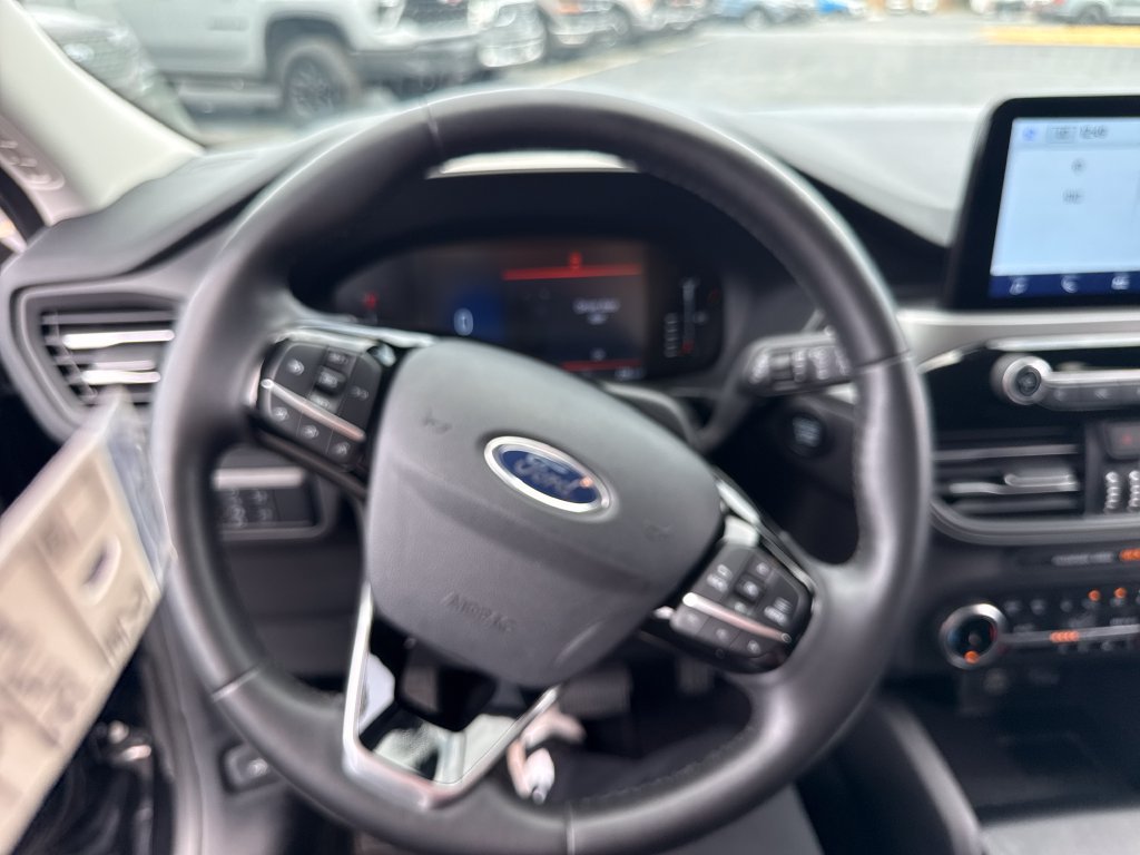 Used 2024 Ford Escape Active AWD/4WD image 38