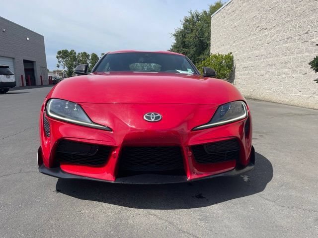 Used 2020 Toyota Supra Launch Edition w/ Driver Assist Package RWD image 2
