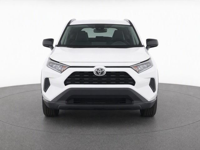 Certified 2021 Toyota RAV4 LE FWD image 2