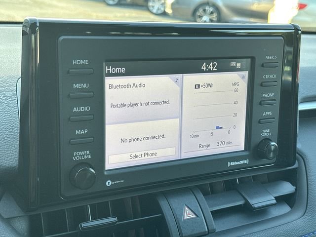 Certified 2022 Toyota RAV4 SE image 15