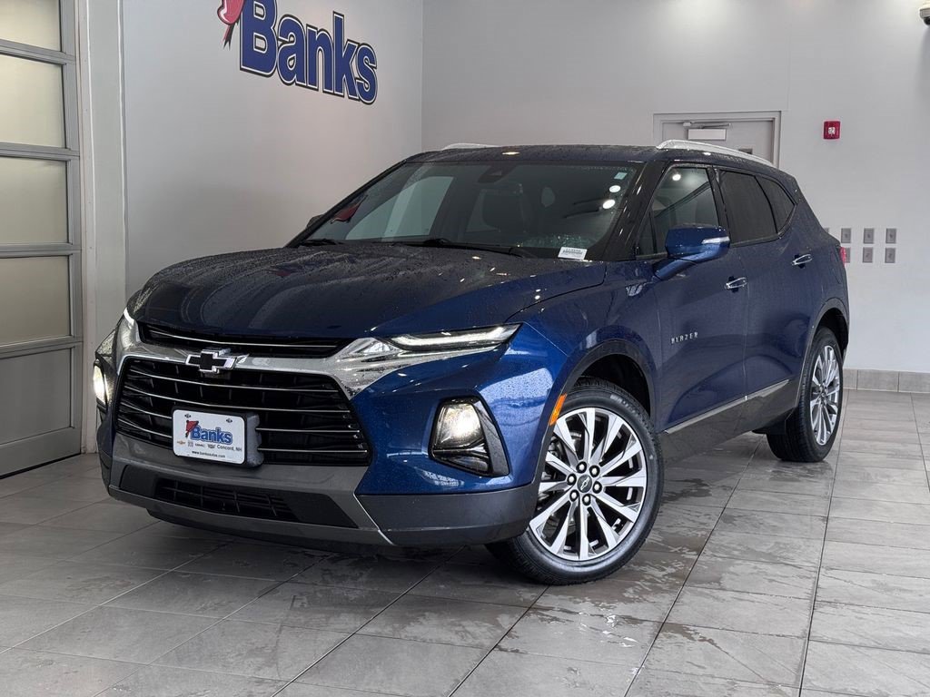 Certified 2022 Chevrolet Blazer Premier w/ Enhanced Convenience Package AWD/4WD image 2