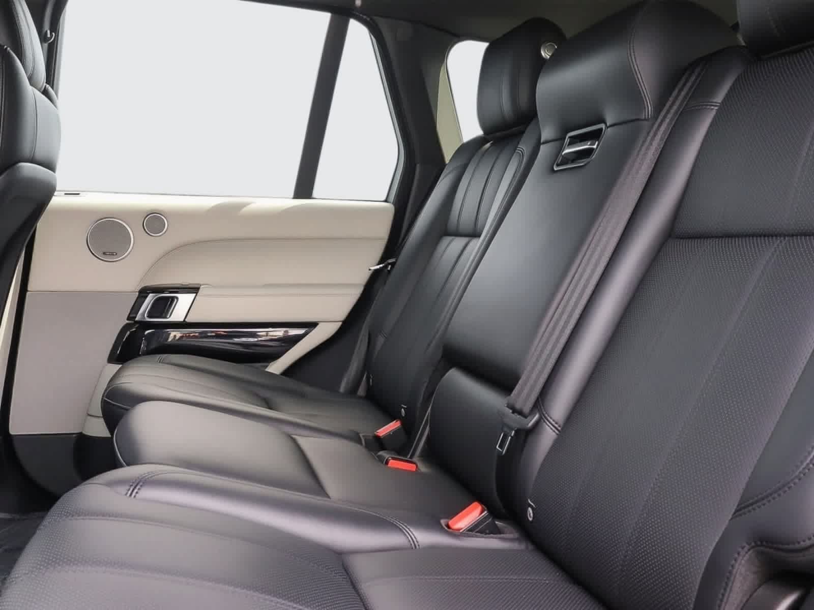 Used 2016 Land Rover Range Rover HSE AWD/4WD image 27