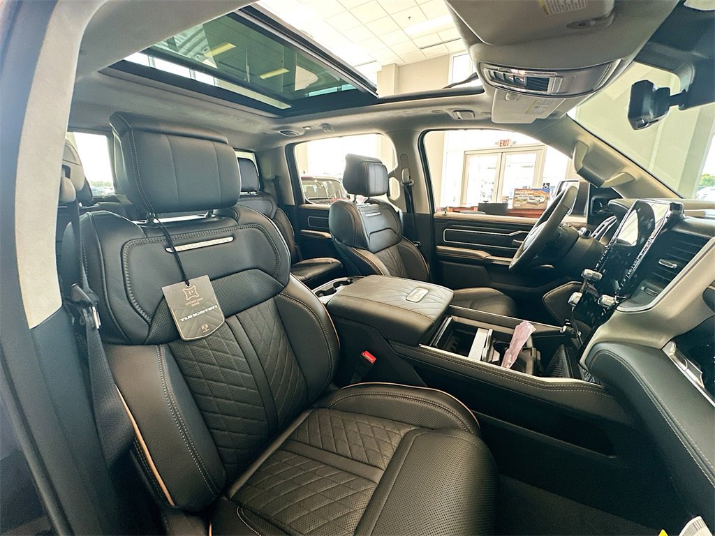 New 2026 RAM 1500 Tungsten w/ Trailer Tow Group image 30