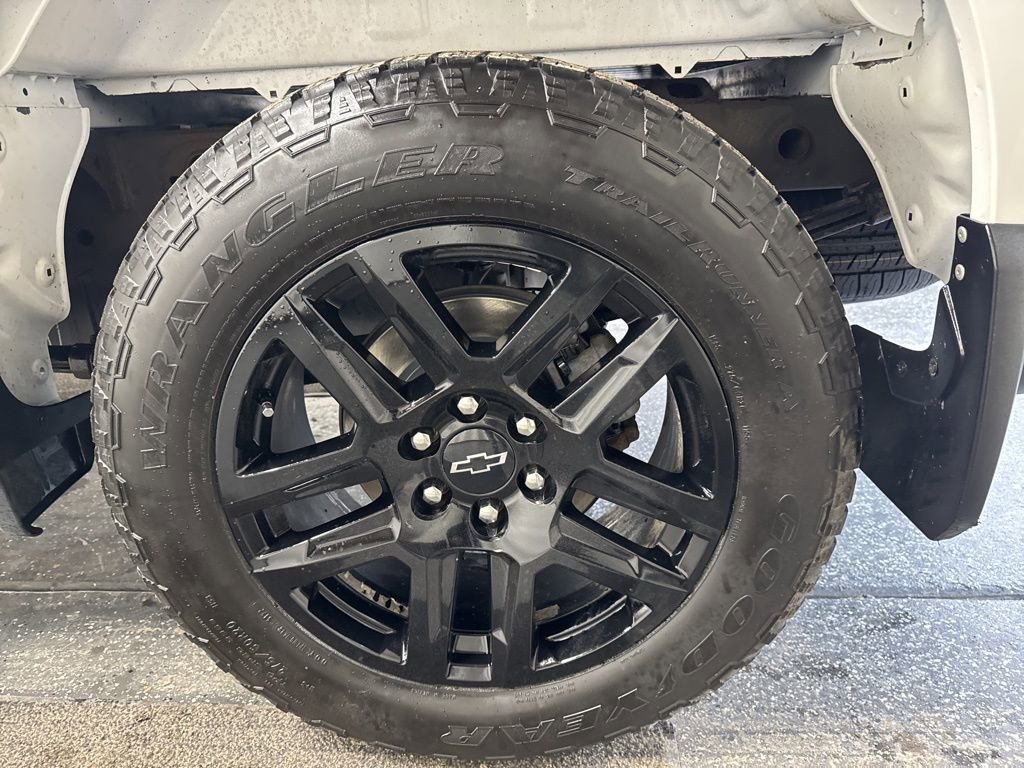 Used 2023 Chevrolet Silverado 1500 Custom w/ Rally Edition image 7