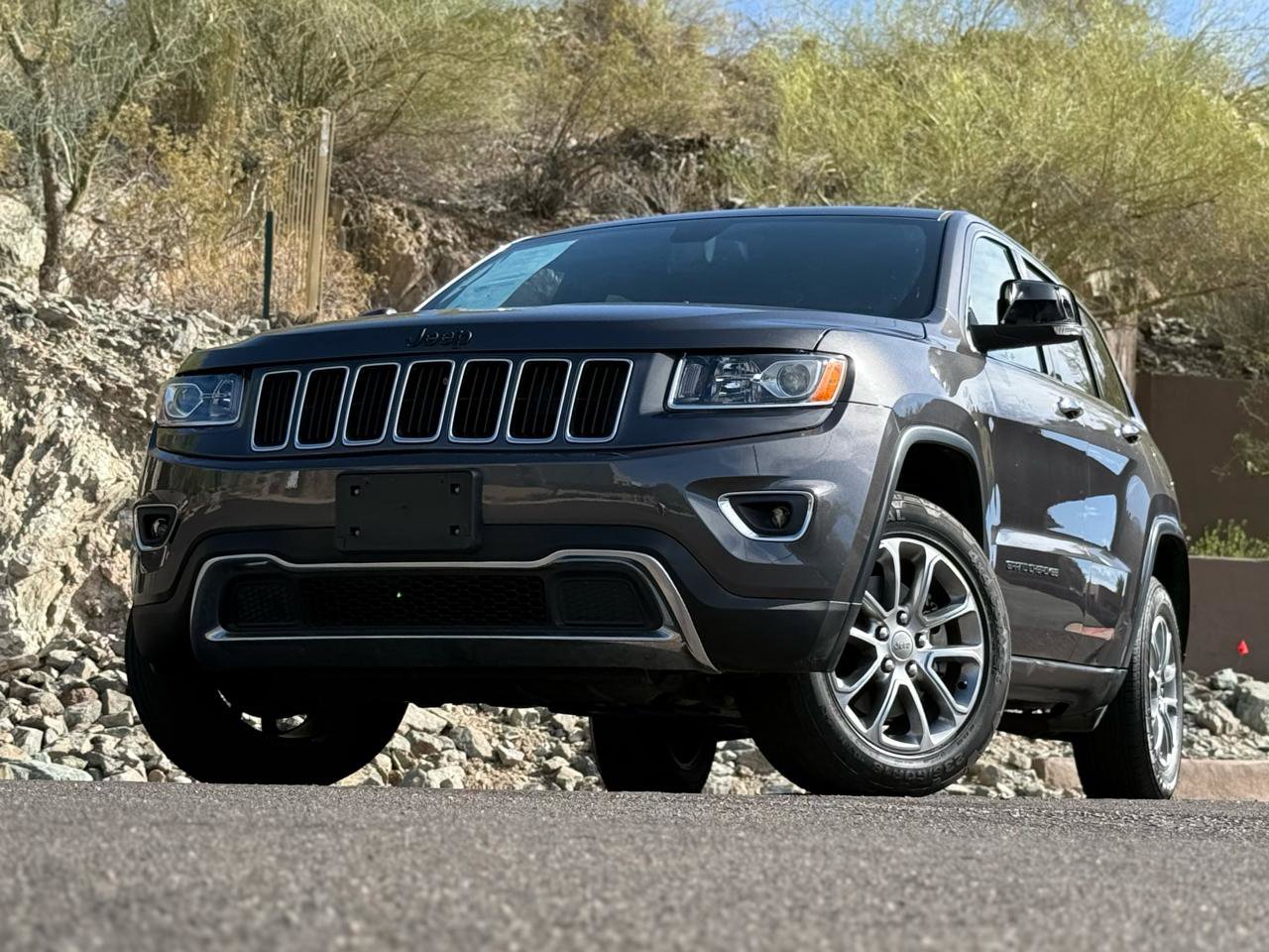 Used 2015 Jeep Grand Cherokee Limited w/ Trailer Tow Group IV