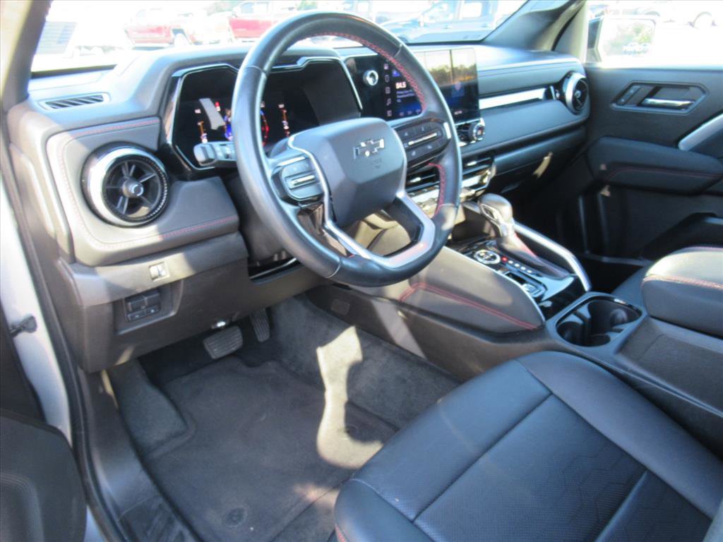 Used 2023 Chevrolet Colorado Z71 w/ Z71 Convenience Package 2 image 17