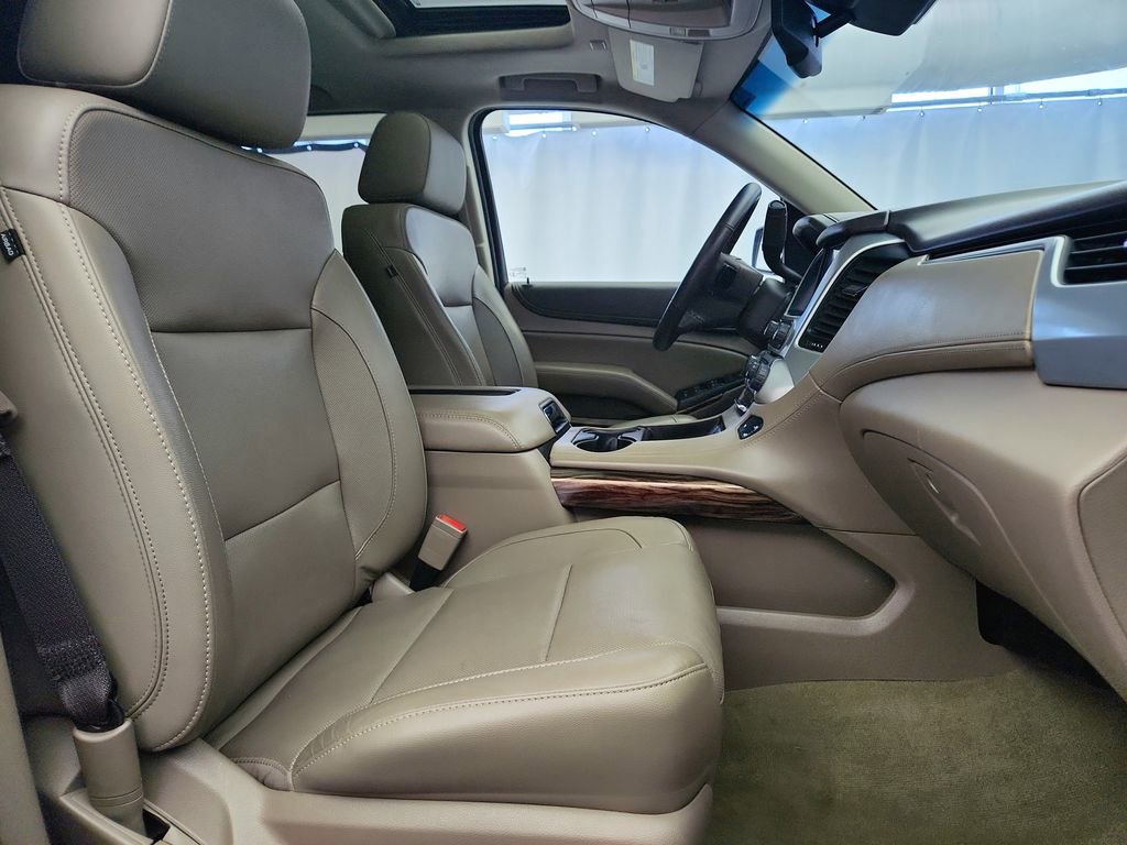 Used 2018 GMC Yukon SLT w/ Premium Edition image 38