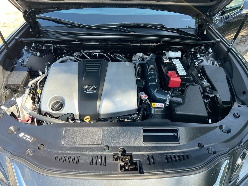 Certified 2024 Lexus ES 350 w/ Premium Package image 10
