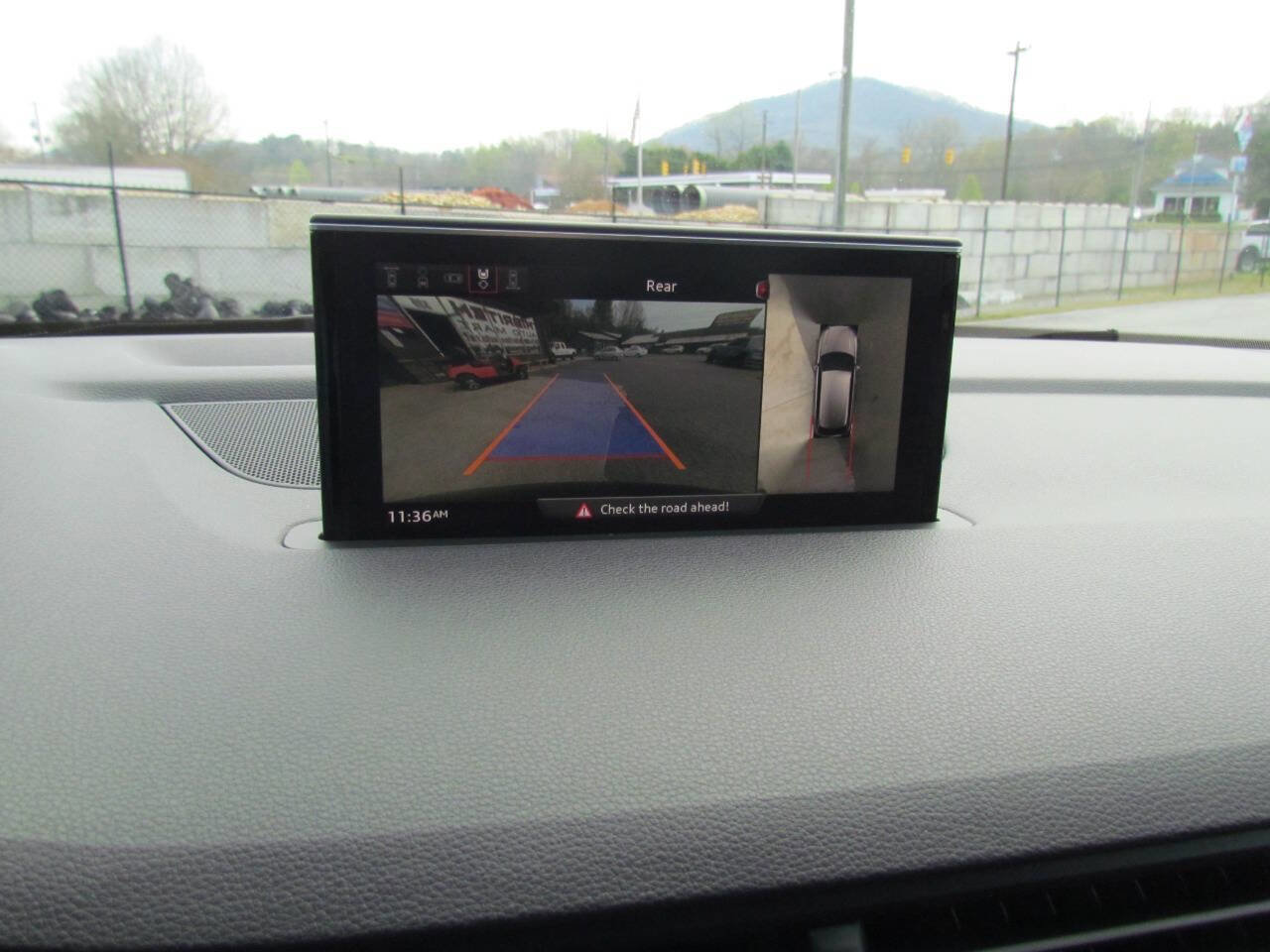 Used 2017 Audi Q7 3.0T Premium Plus image 22