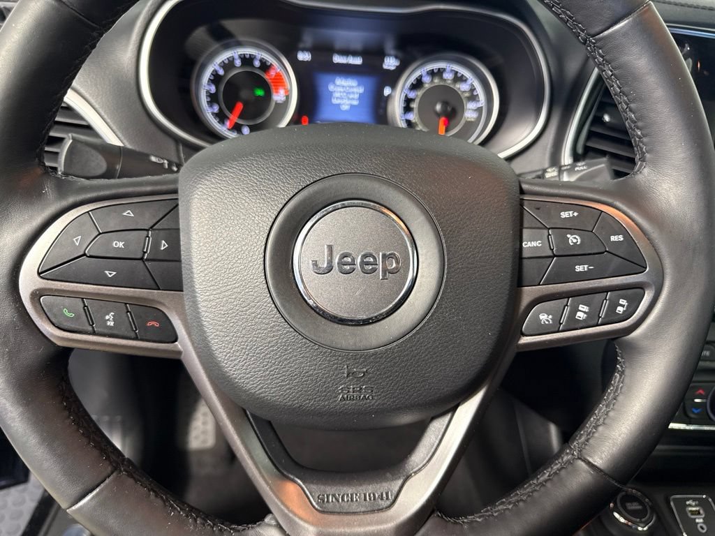 Used 2021 Jeep Cherokee Limited w/ Elite Package AWD/4WD image 16
