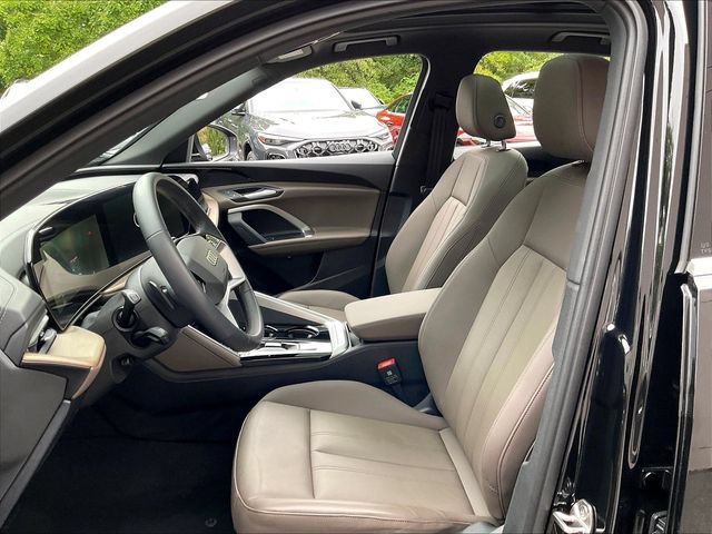 Used 2025 Audi Q5 Premium w/ Convenience Package AWD/4WD image 6
