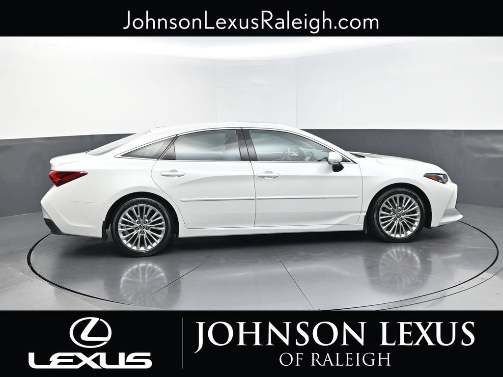 Used 2021 Toyota Avalon Limited w/ Advanced Safety Package FWD image 6