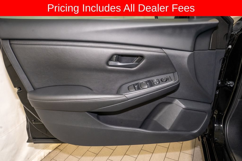 Used 2025 Nissan Sentra S FWD image 10