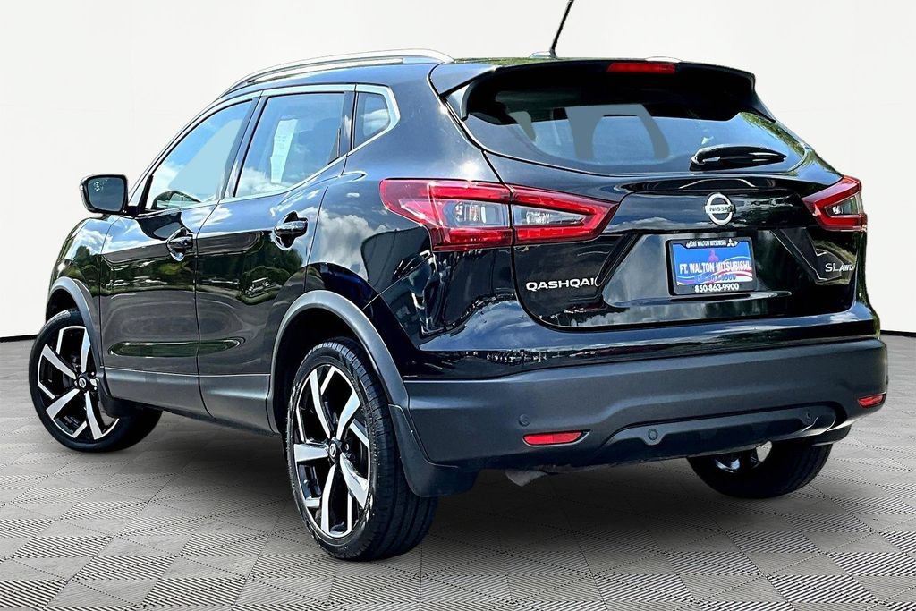 Used 2021 Nissan Rogue Sport SV AWD/4WD image 5
