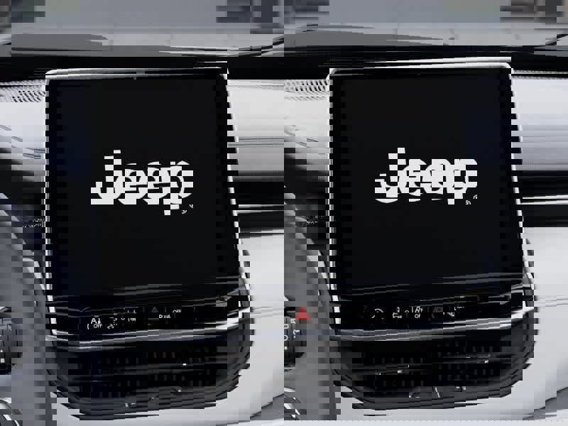 New 2026 Jeep Compass Limited image 18