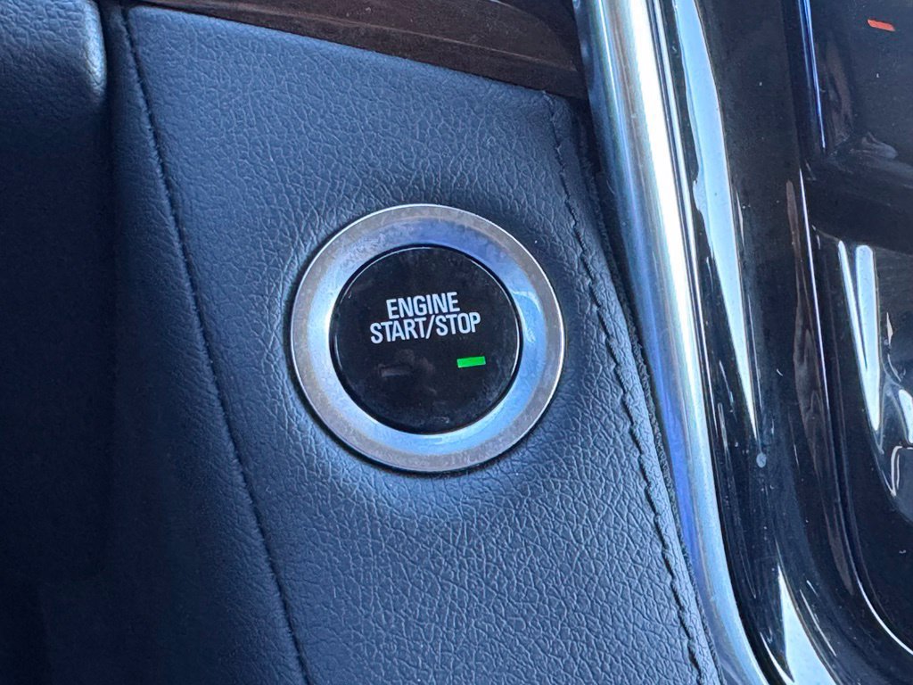 Used 2020 Cadillac Escalade Luxury AWD/4WD image 8