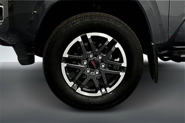 Used 2021 Toyota Tacoma Limited image 31