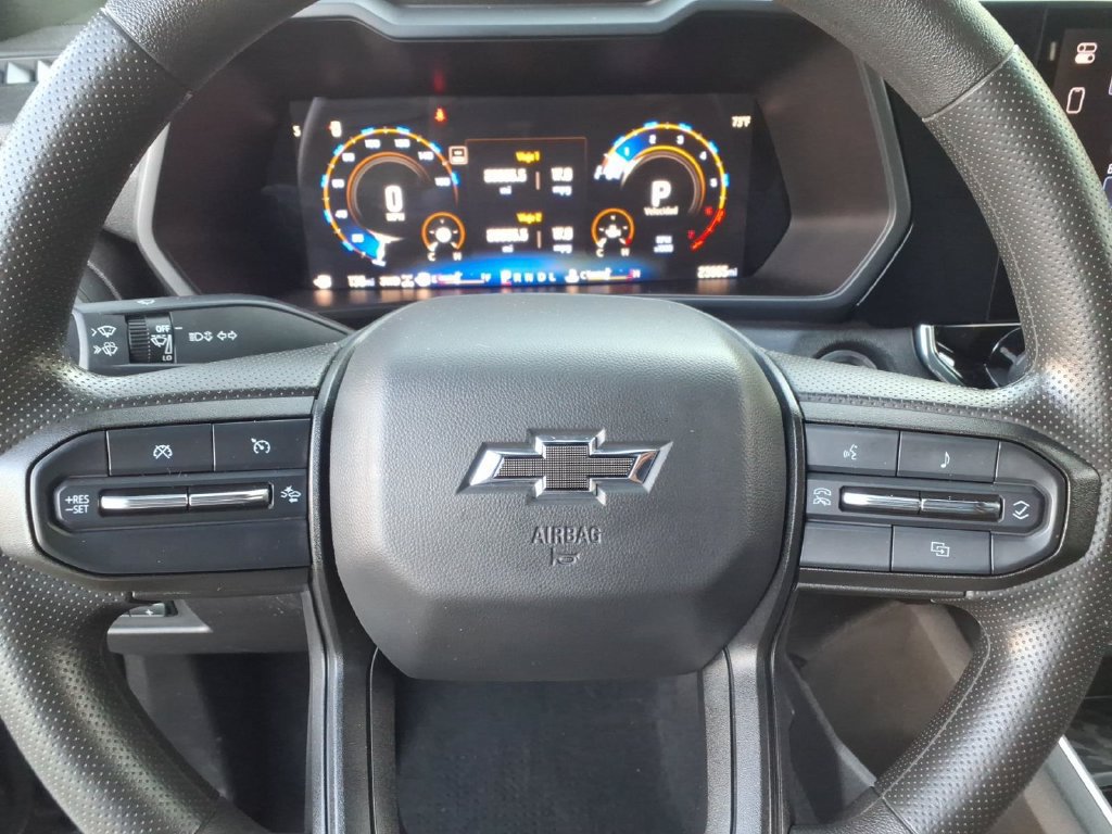 Certified 2024 Chevrolet Colorado Trail Boss w/ Advanced Trailering Package AWD/4WD image 25