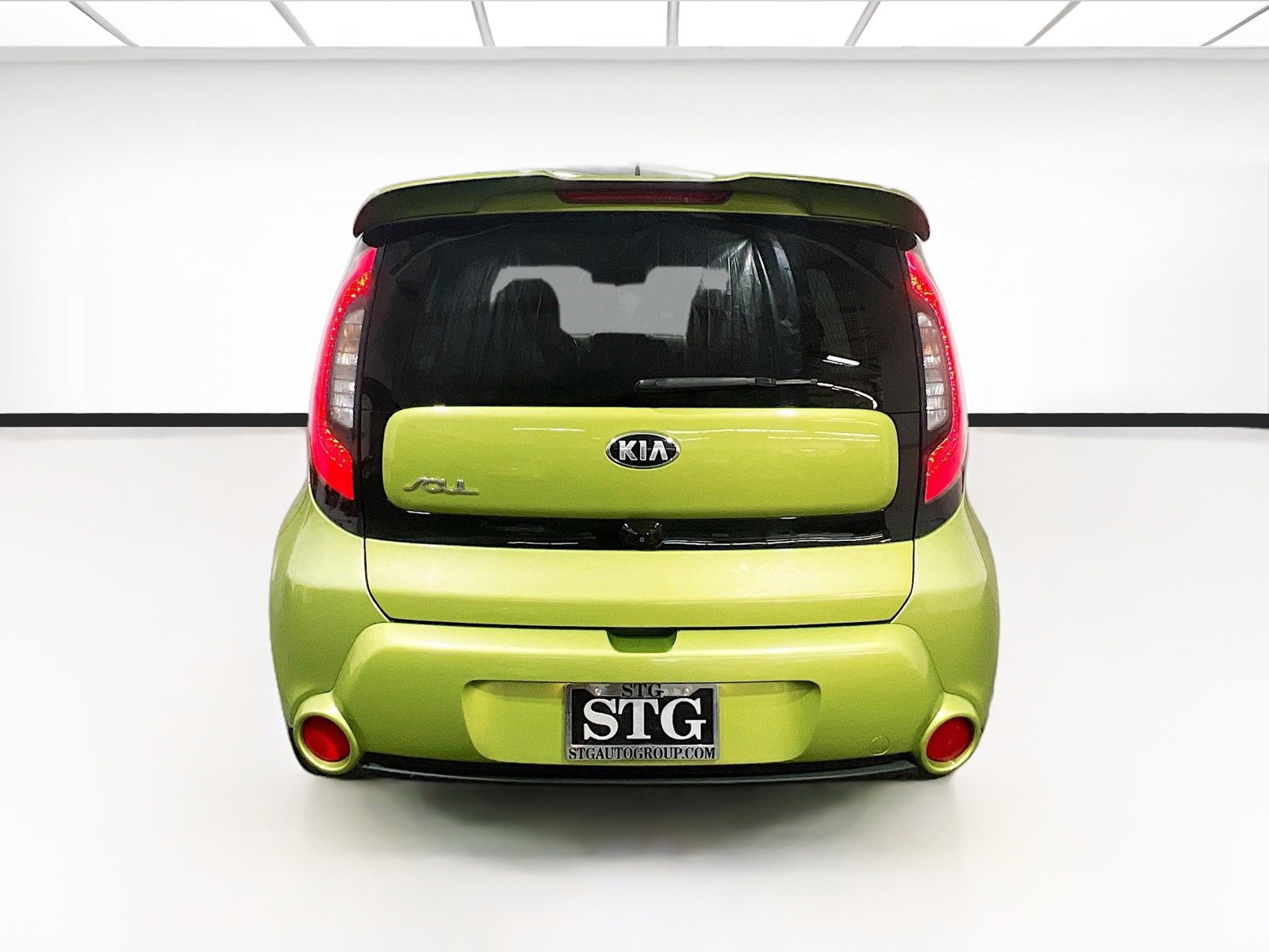 Used 2014 Kia Soul ! FWD image 5