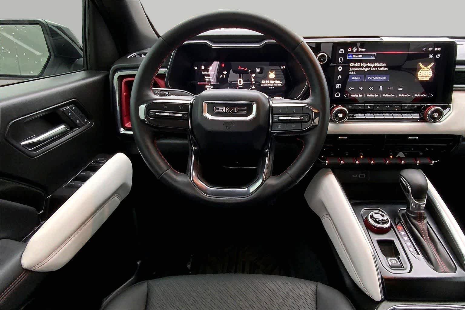 Certified 2024 GMC Canyon AT4X AWD/4WD image 6
