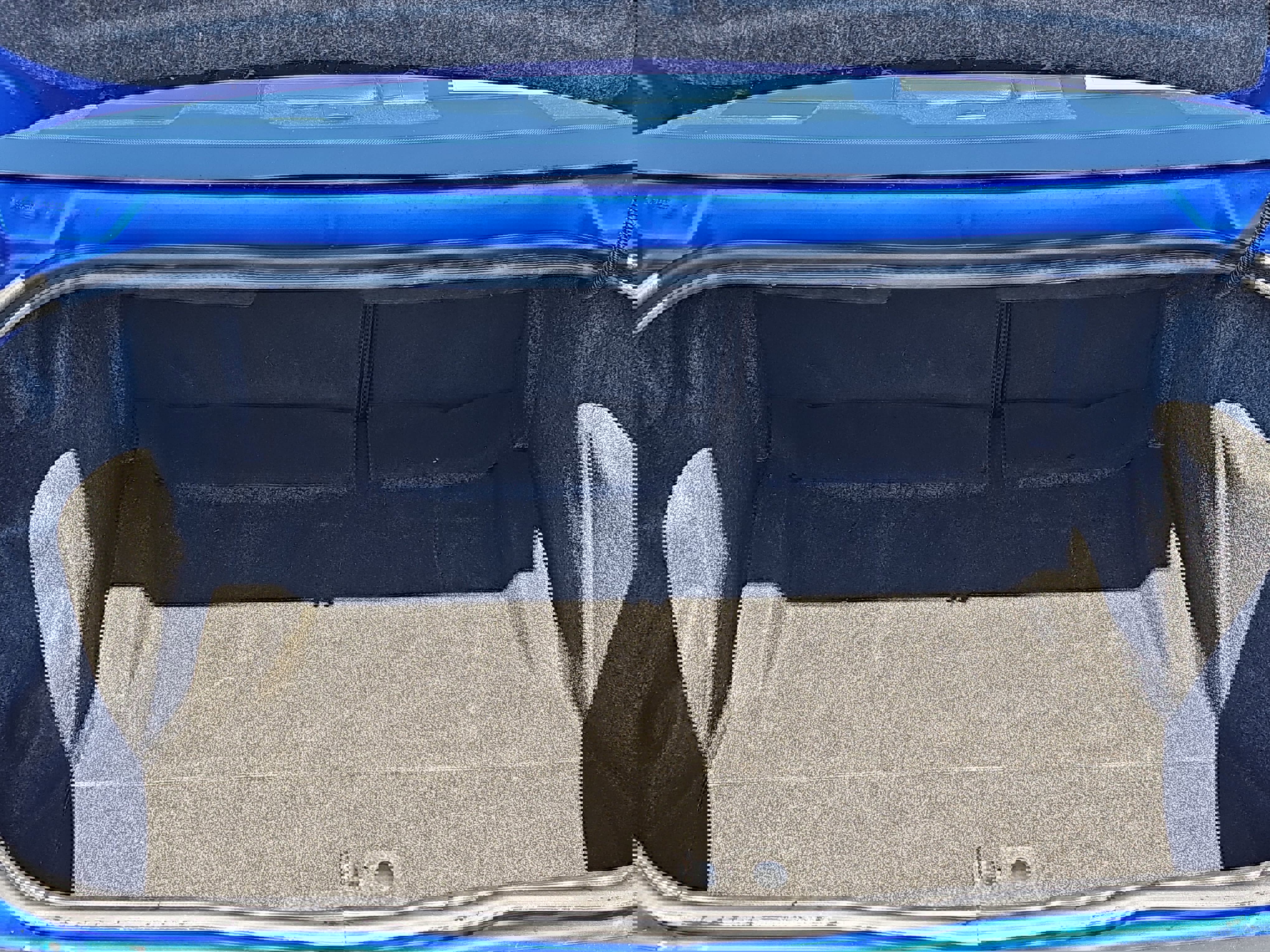 Used 2018 Dodge Challenger R/T w/ Blacktop Package RWD image 12