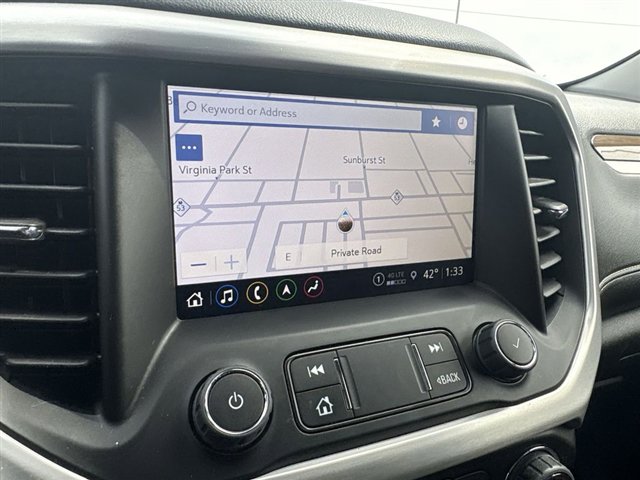 Used 2023 GMC Acadia SLE w/ Driver Convenience Package image 14