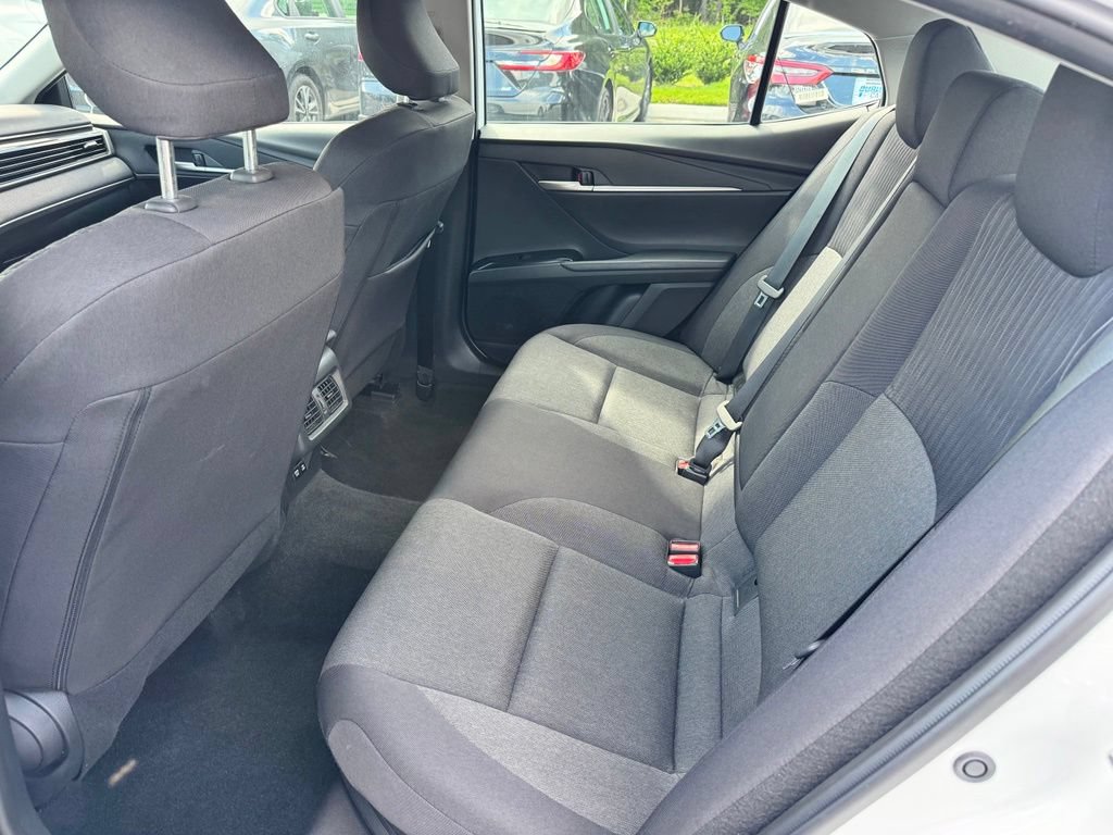 Used 2025 Toyota Camry LE FWD image 23