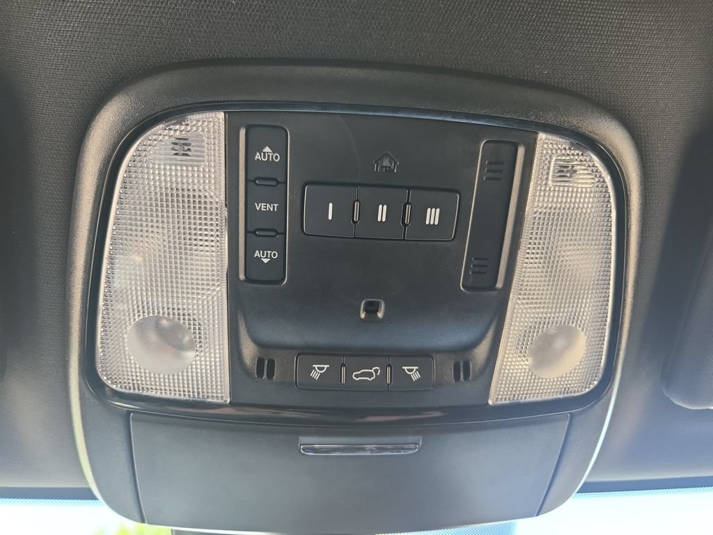 Used 2024 Dodge Durango R/T AWD/4WD image 29