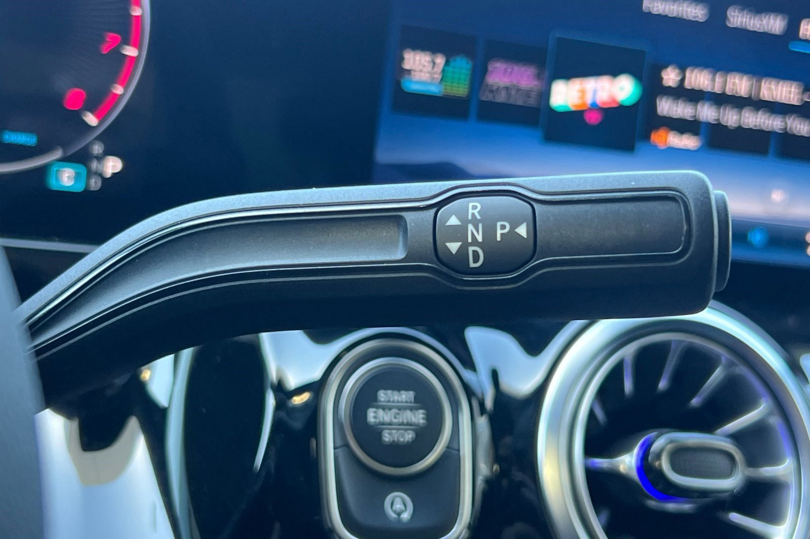 Certified 2025 Mercedes-Benz GLA 250 image 17