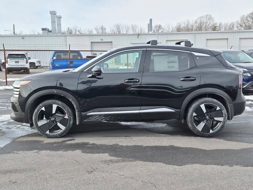 New 2026 Nissan Kicks SR w/ Cold Weather Package AWD/4WD image 5