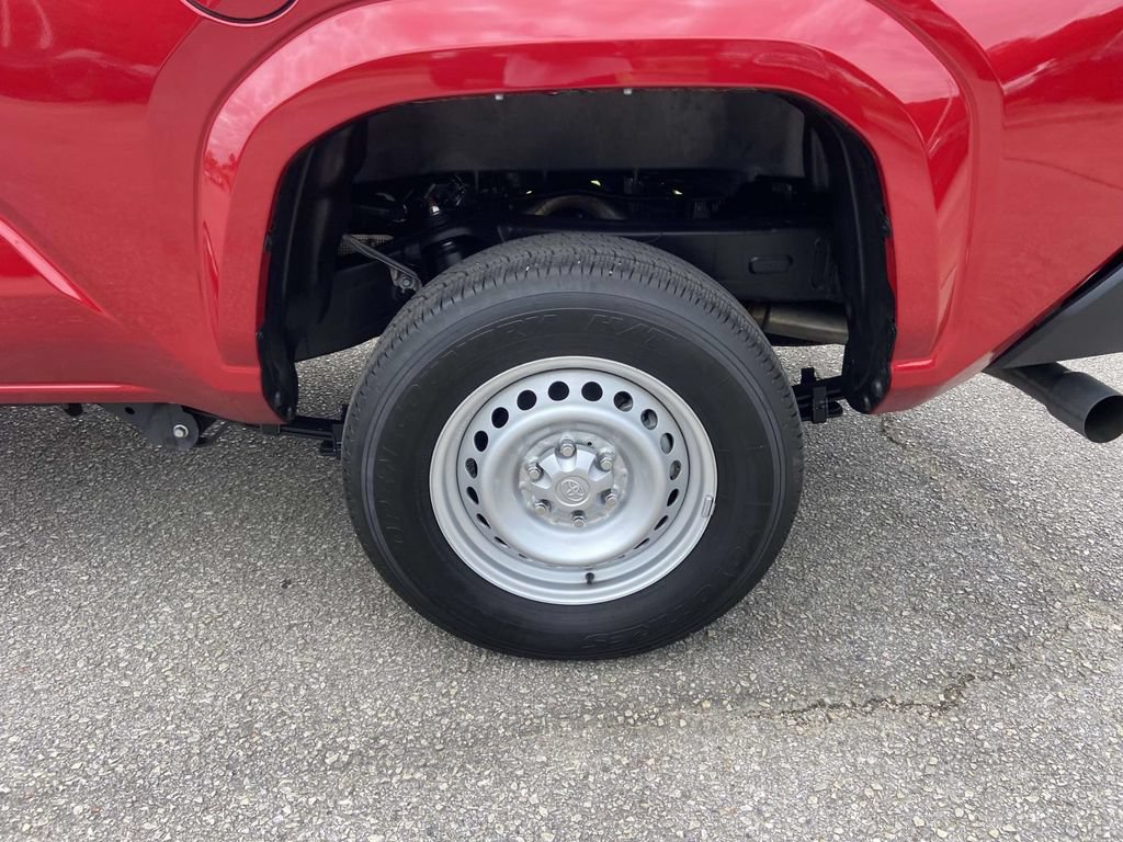Used 2025 Toyota Tacoma SR w/ Towing Package AWD/4WD image 10