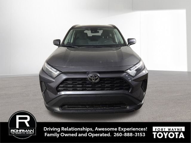 Used 2024 Toyota RAV4 XLE image 3