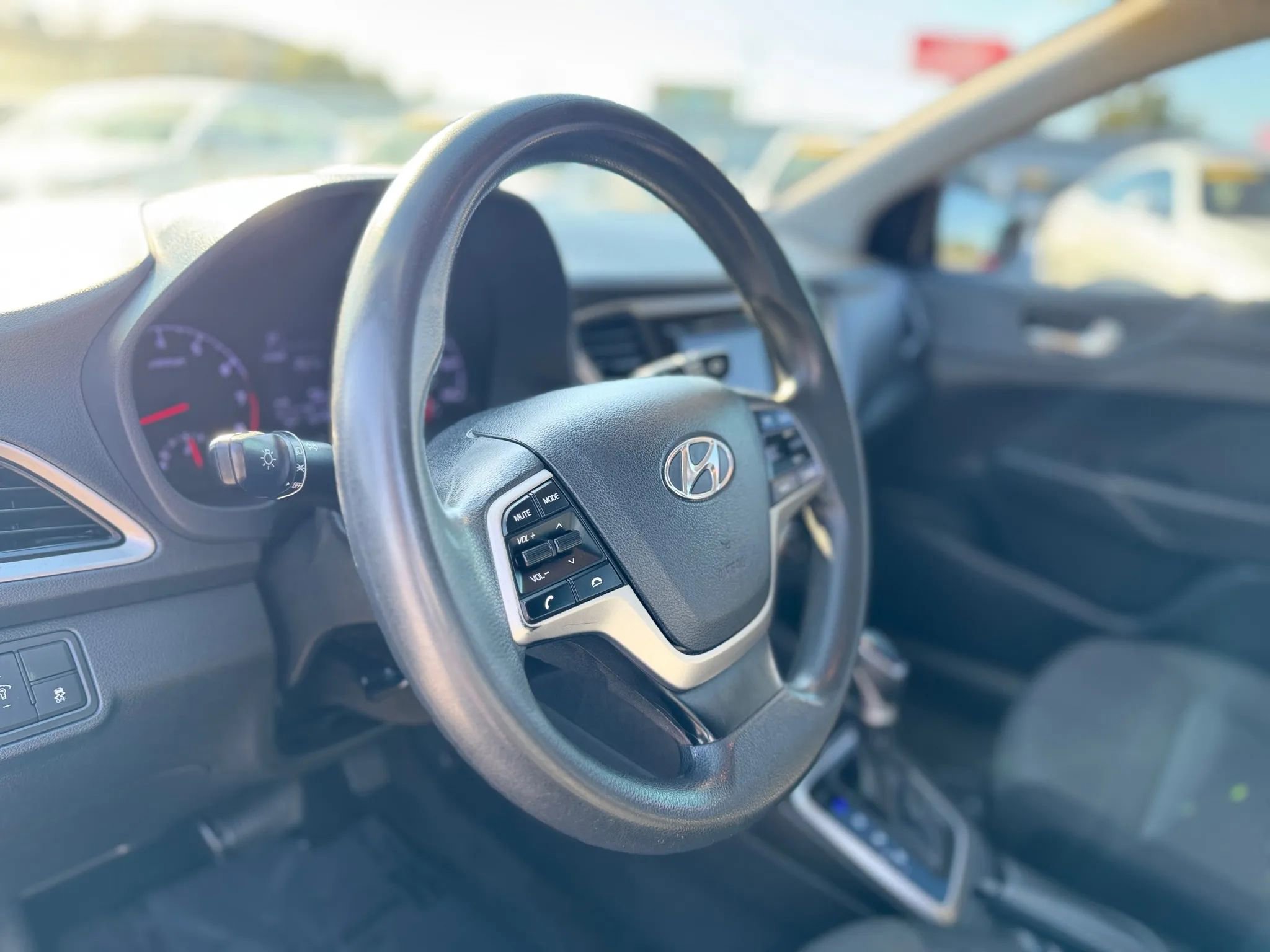 Used 2020 Hyundai Accent SE image 9