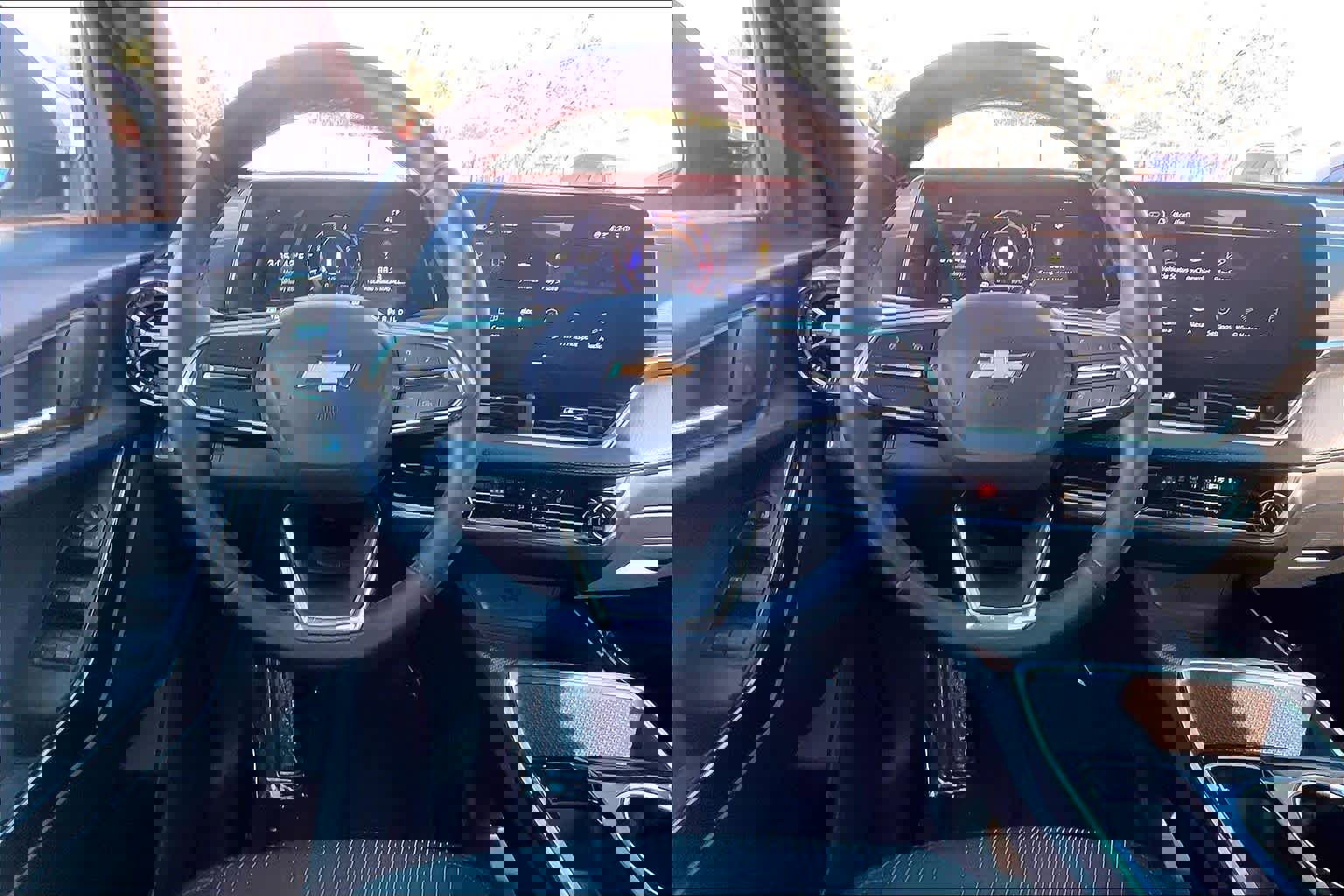 Certified 2025 Chevrolet Equinox LT image 6