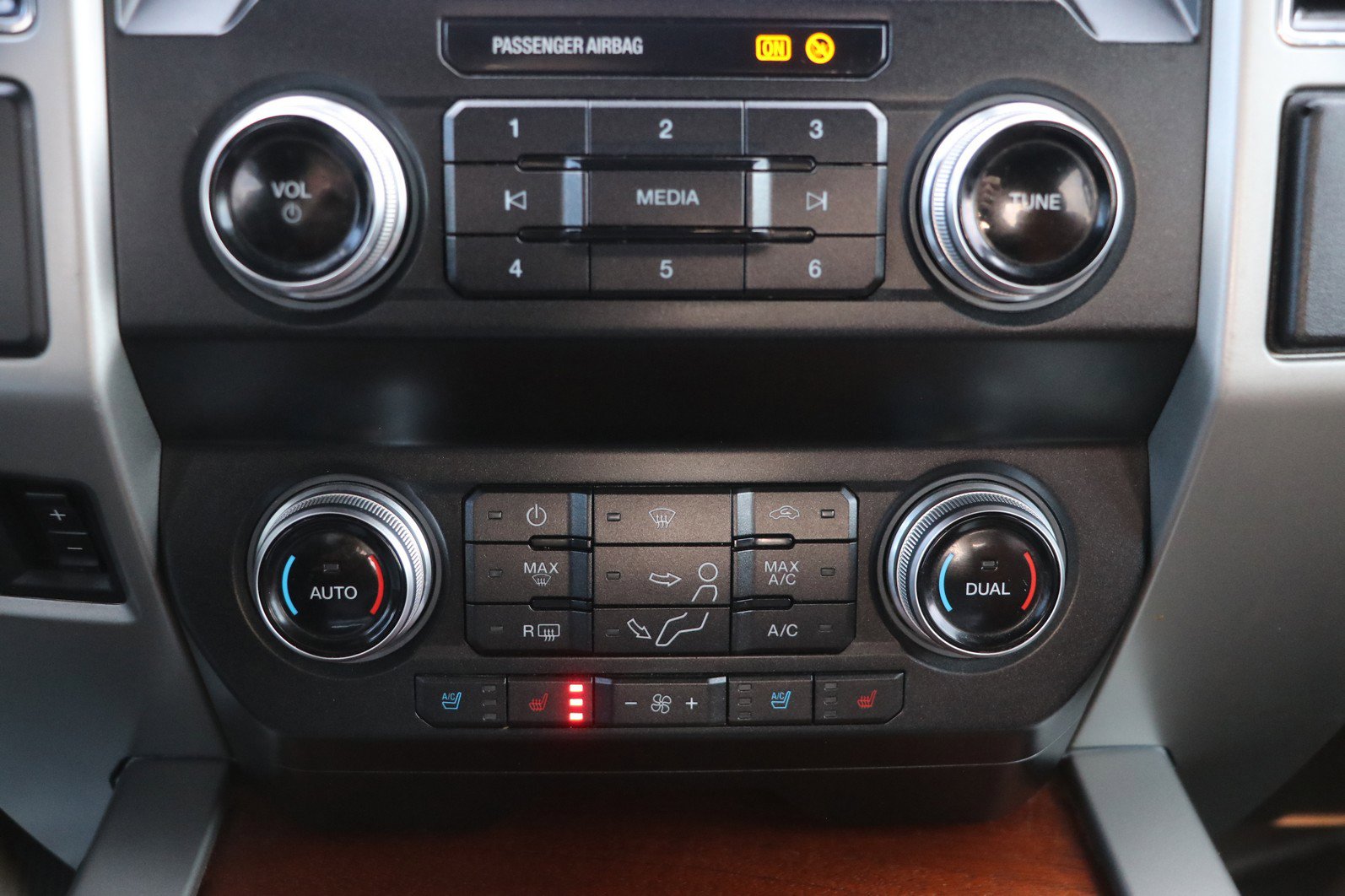 Used 2019 Ford F250 King Ranch w/ King Ranch Ultimate Package image 22