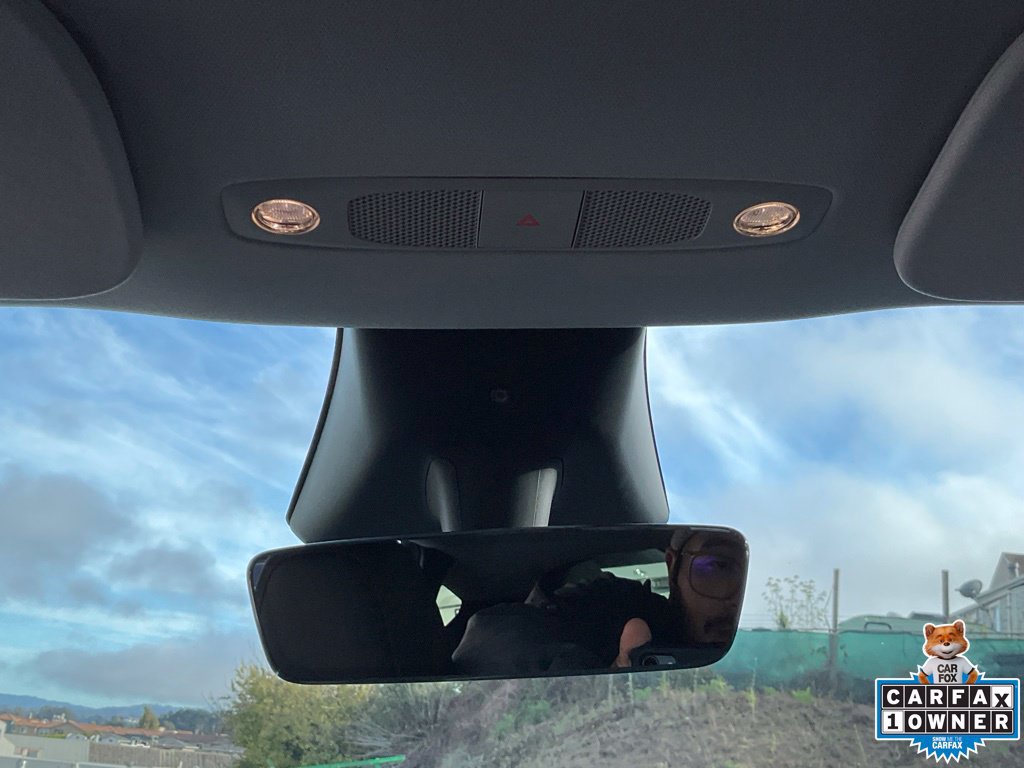 Used 2024 Tesla Model Y Long Range AWD/4WD image 43