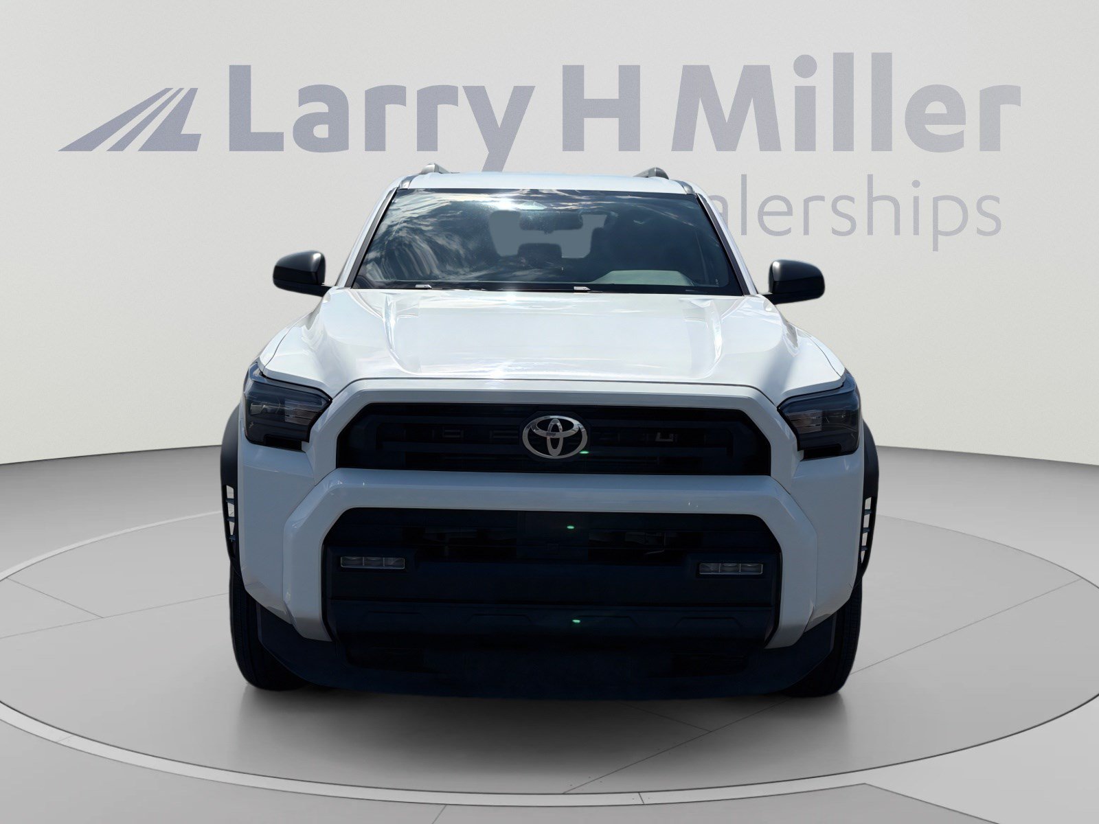 Certified 2025 Toyota 4Runner SR5 AWD/4WD image 8