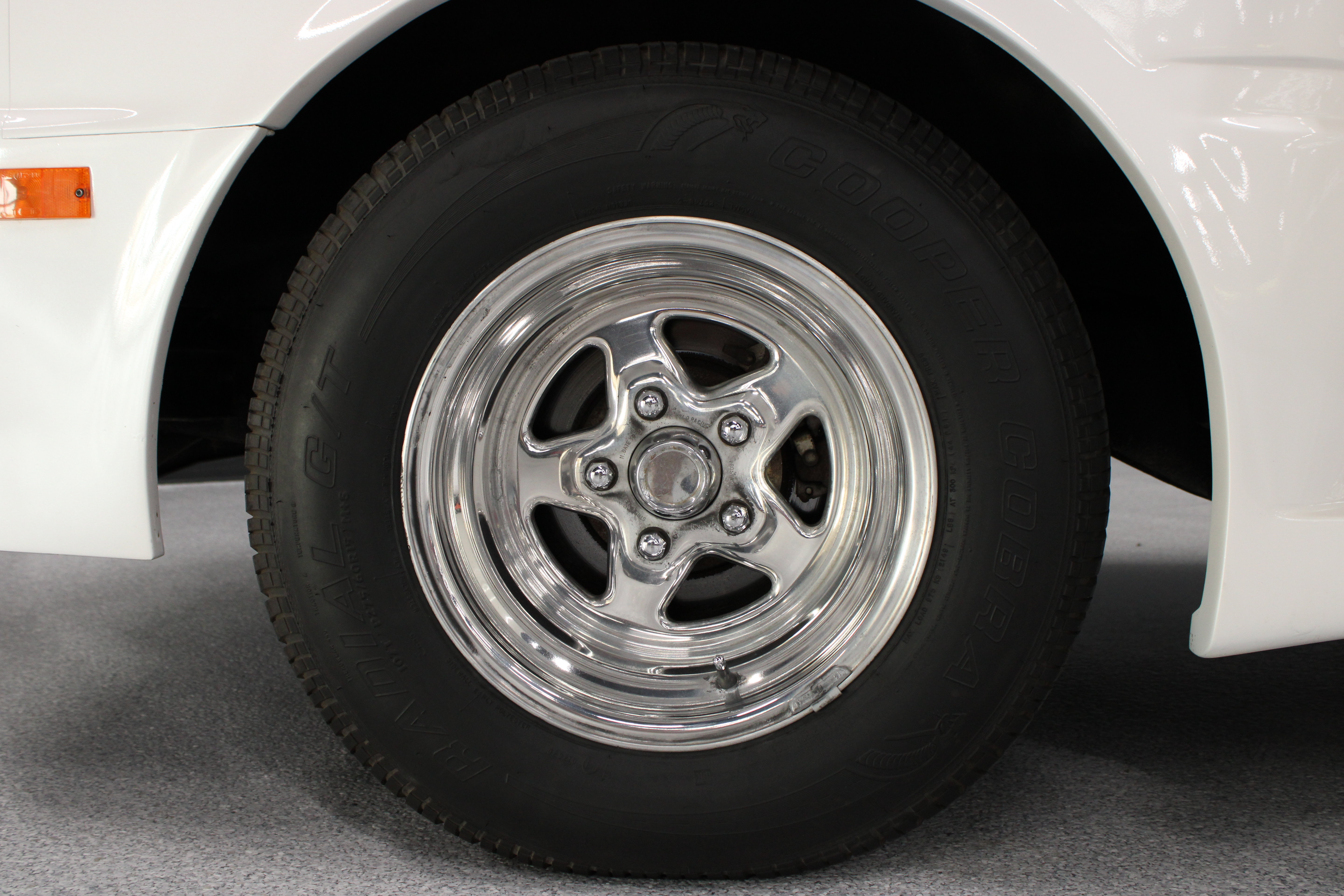 Used 1990 Chevrolet Silverado 1500 2WD Extended Cab image 19