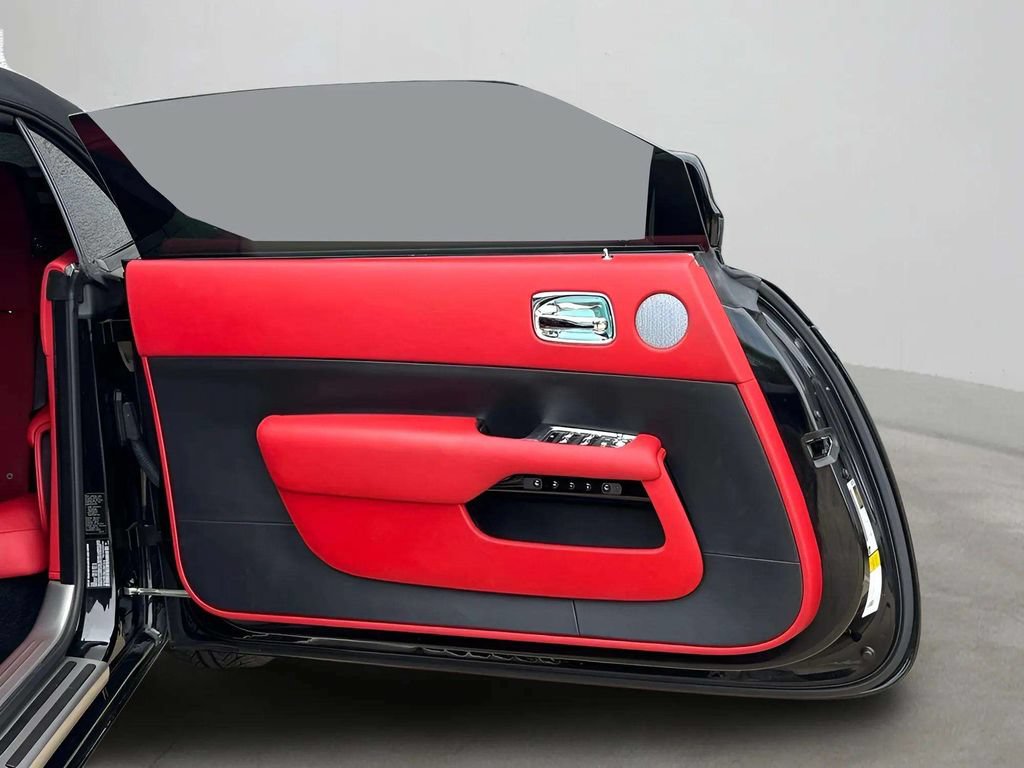 Certified 2020 Rolls-Royce Dawn RWD image 19