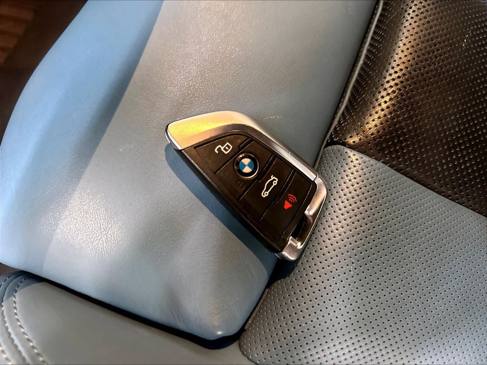 Used 2023 BMW M4 Coupe w/ Executive Package RWD image 13