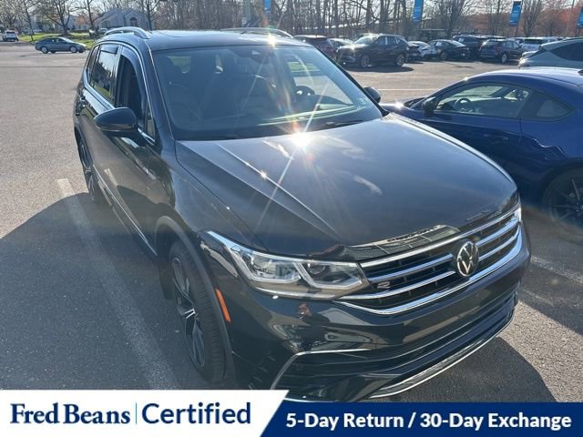 Used 2022 Volkswagen Tiguan SEL R-Line image 14