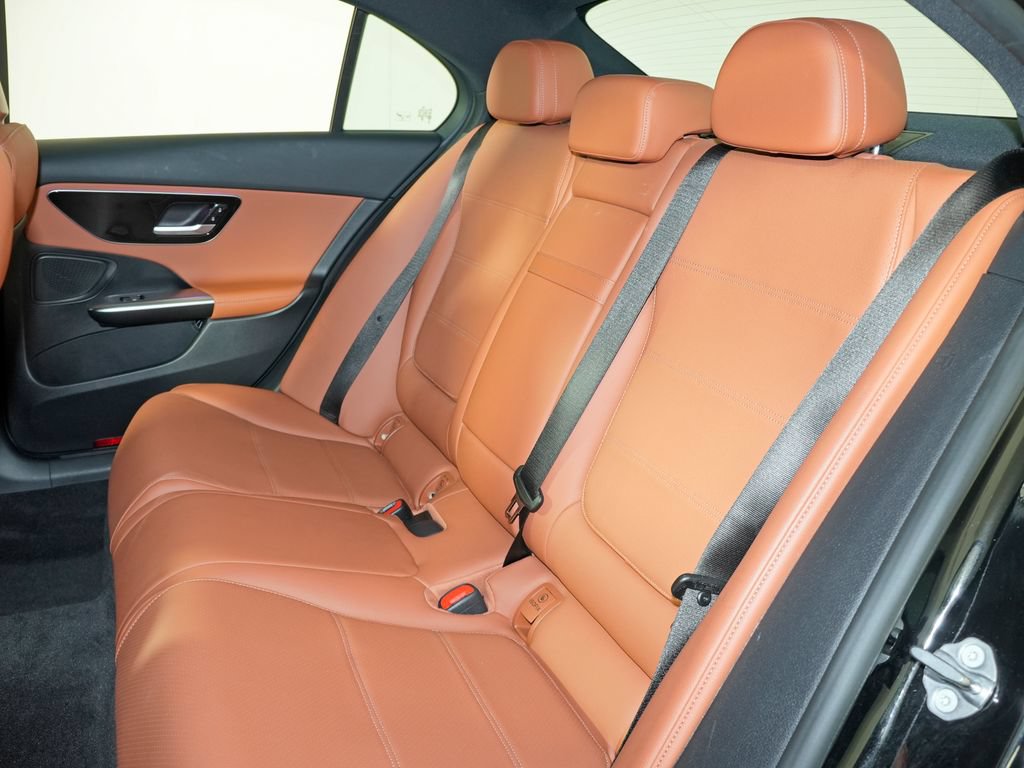 Certified 2024 Mercedes-Benz C 300 4MATIC Sedan image 32