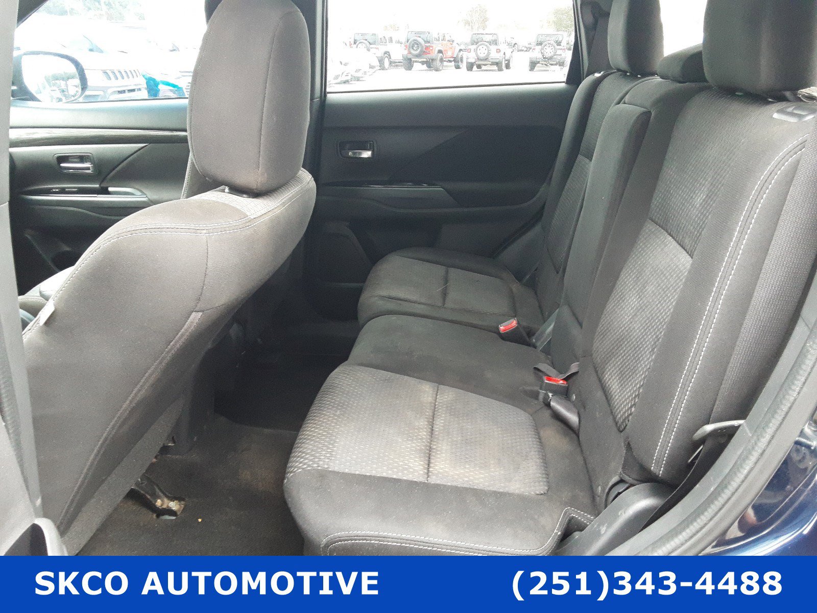 Used 2018 Mitsubishi Outlander LE image 14