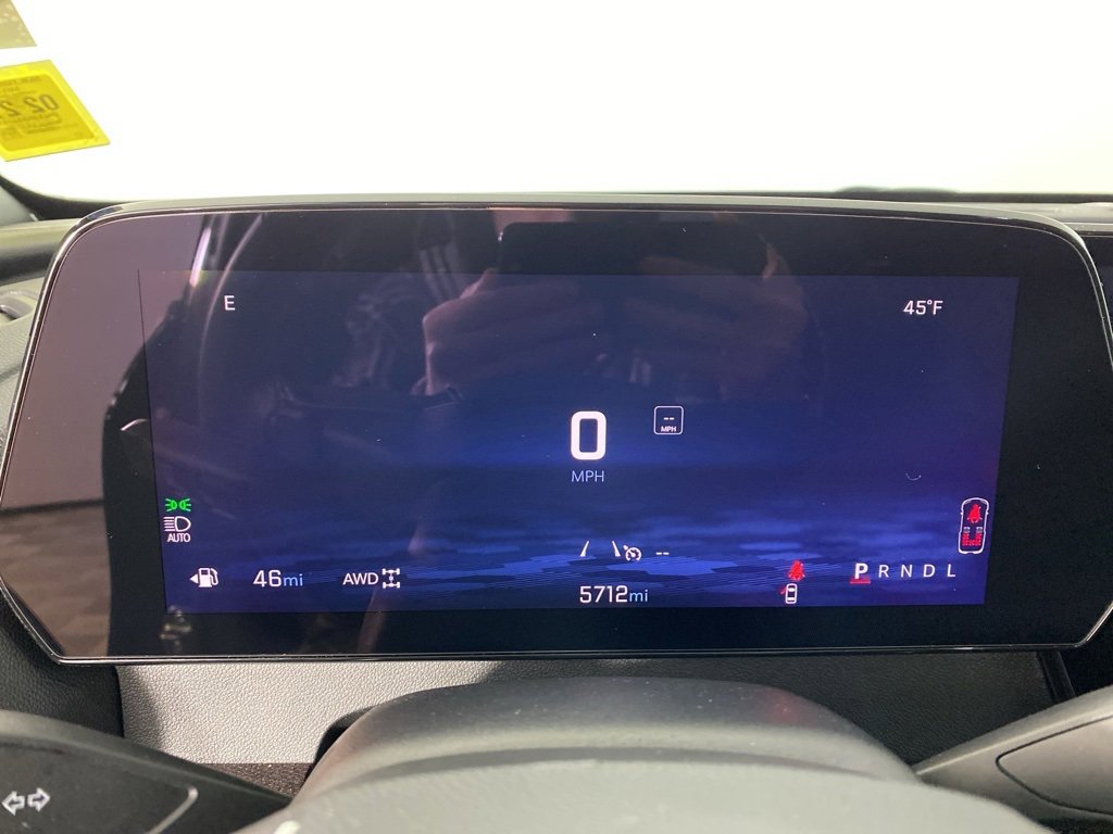 Used 2025 Chevrolet Traverse Z71 w/ Driver Confidence Package image 13